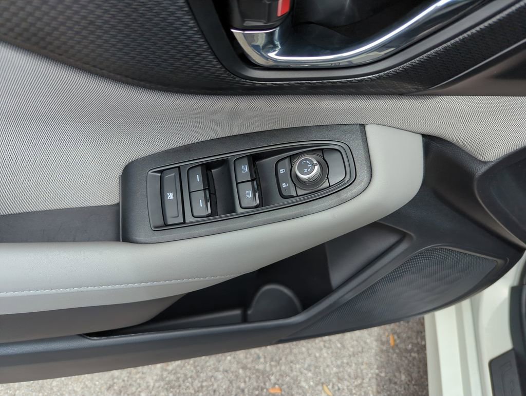 Used 2025 Subaru Legacy Premium image 19