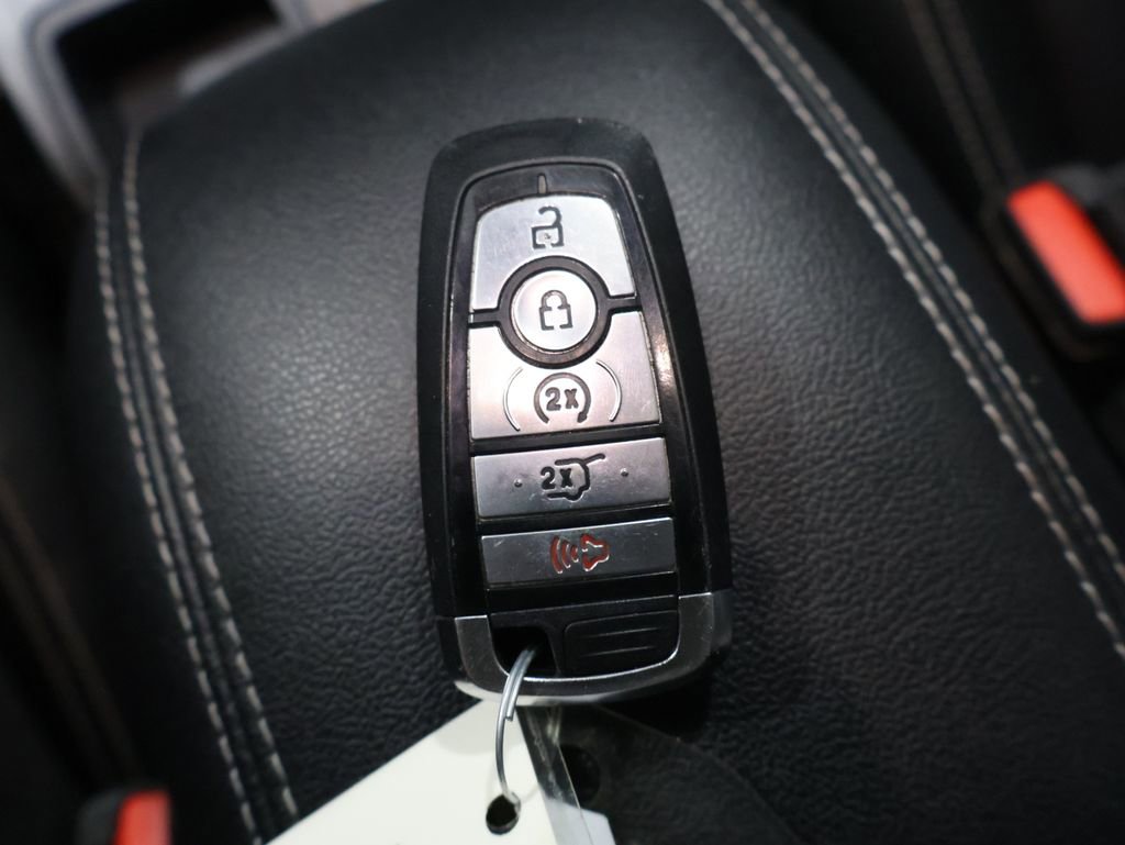 Used 2023 Ford Escape Platinum image 27