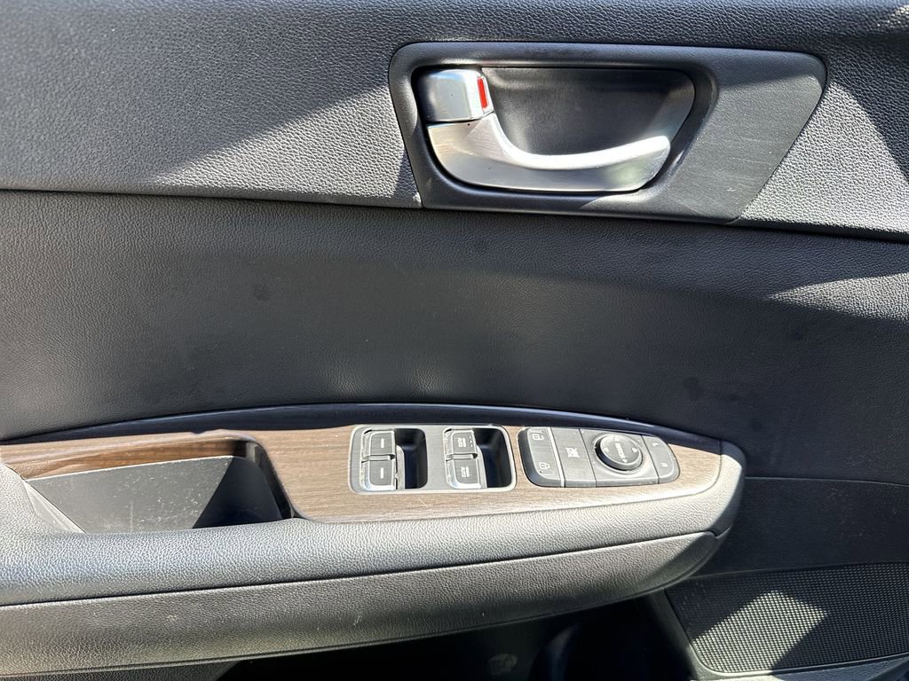 Used 2020 Kia Optima EX FWD image 15