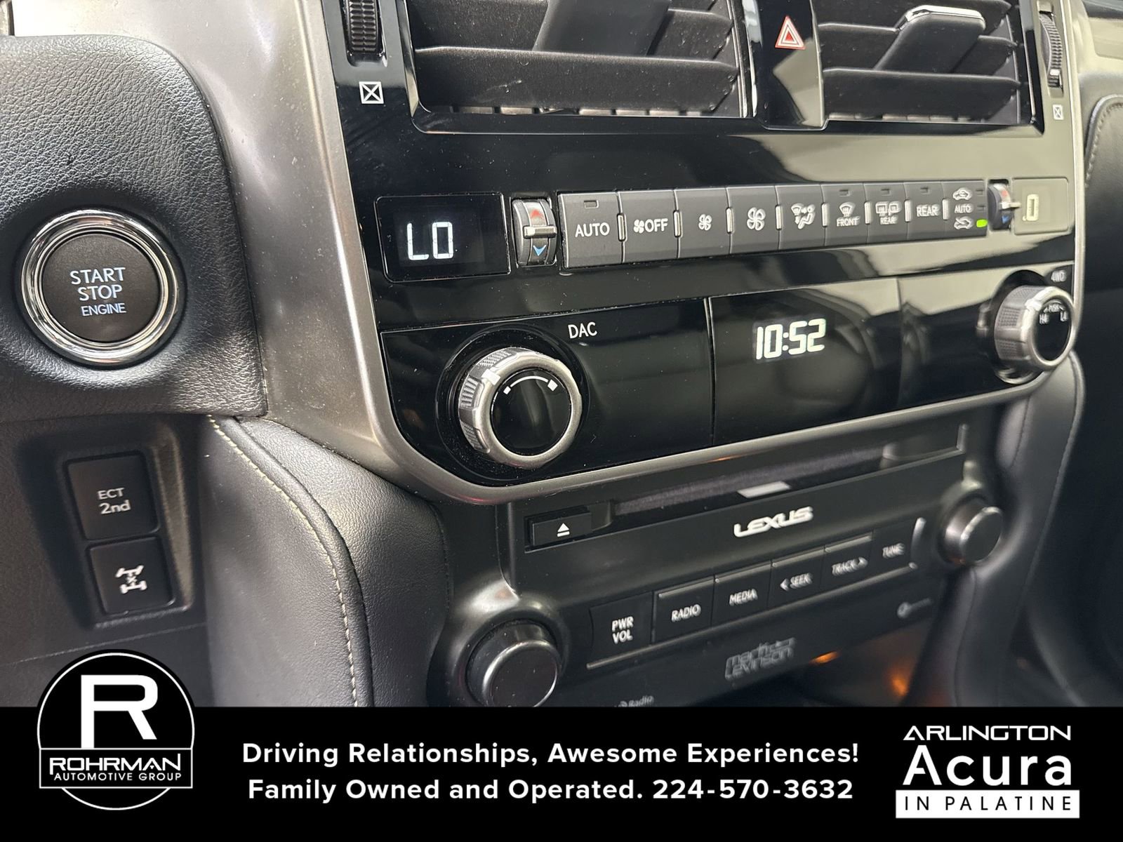 Used 2022 Lexus GX 460 Premium w/ Accessory Package AWD/4WD image 10