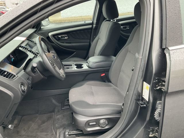 Used 2018 Ford Taurus SEL image 10