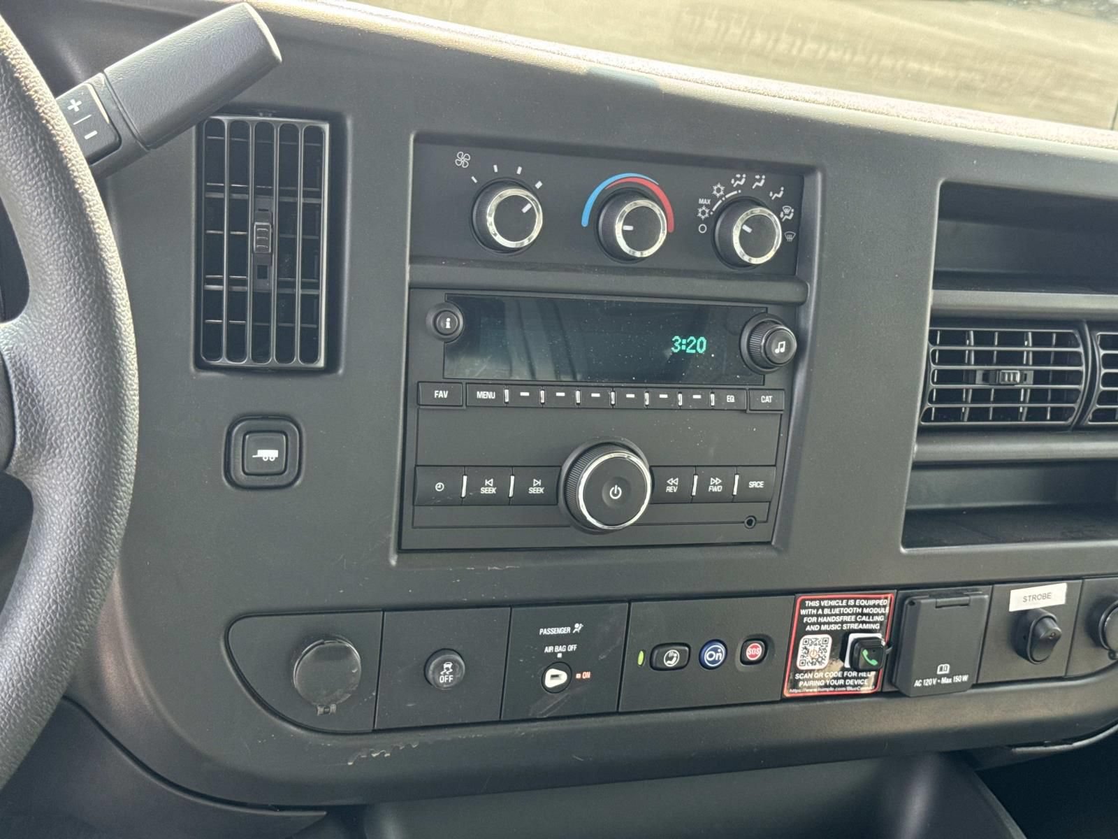 New 2026 Chevrolet Express 3500 w/ Power Convenience Package RWD image 20