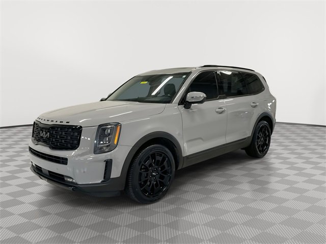 Used 2022 Kia Telluride SX w/ Nightfall Edition Package image 5