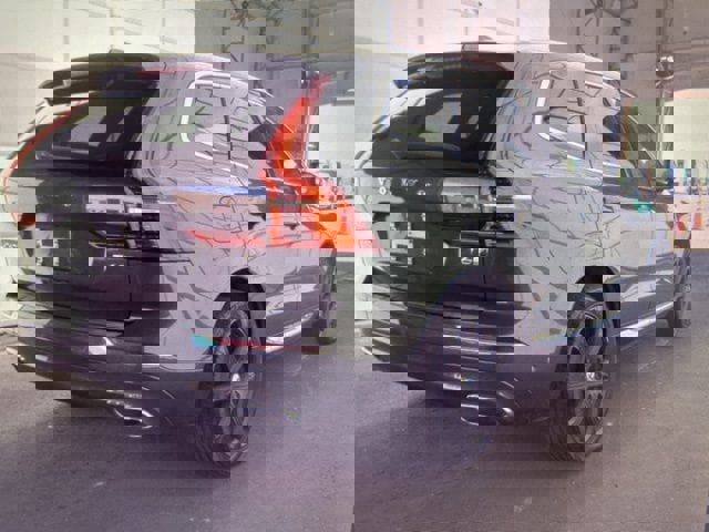 Used 2018 Volvo XC60 T6 Inscription w/ Luxury Seat Package image 7