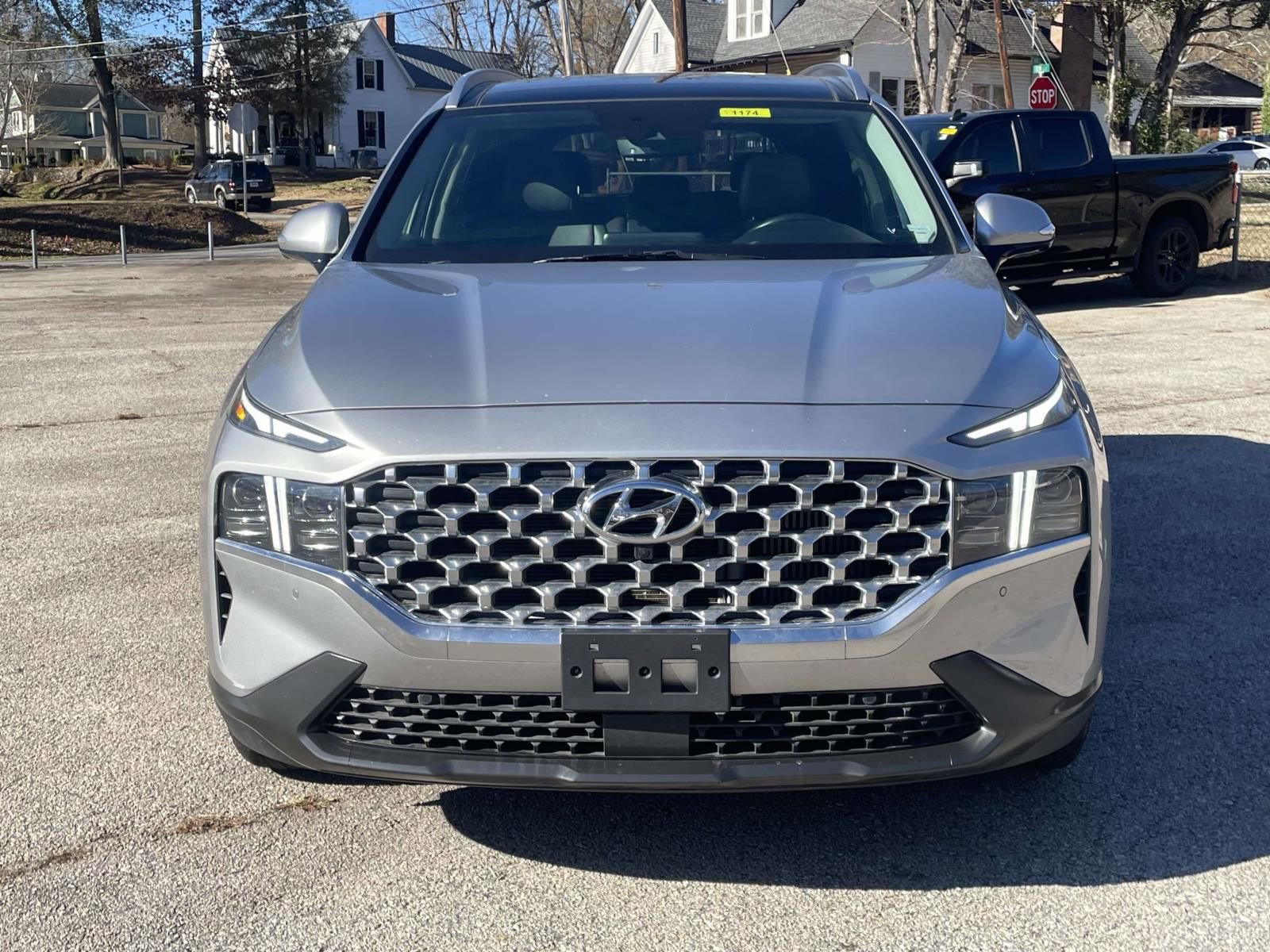 Used 2023 Hyundai Santa Fe Limited image 10