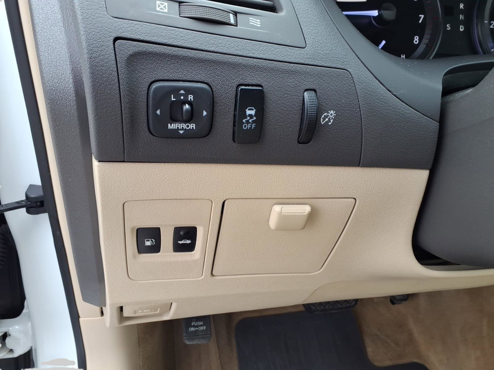 Used 2010 Lexus ES 350 image 16