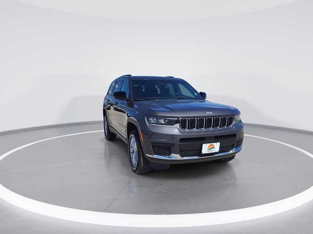 New 2026 Jeep Grand Cherokee L Laredo image 2