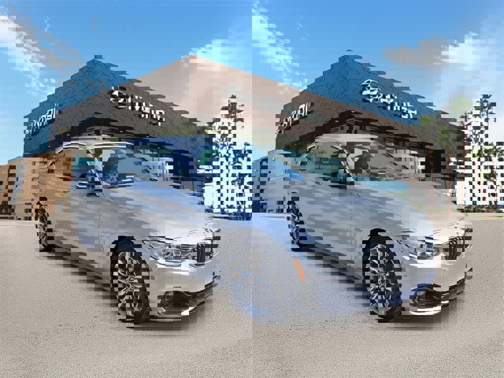 Used 2015 BMW 428i Convertible image 4