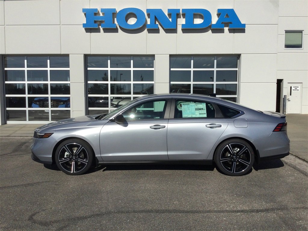 New 2025 Honda Accord Sport image 7