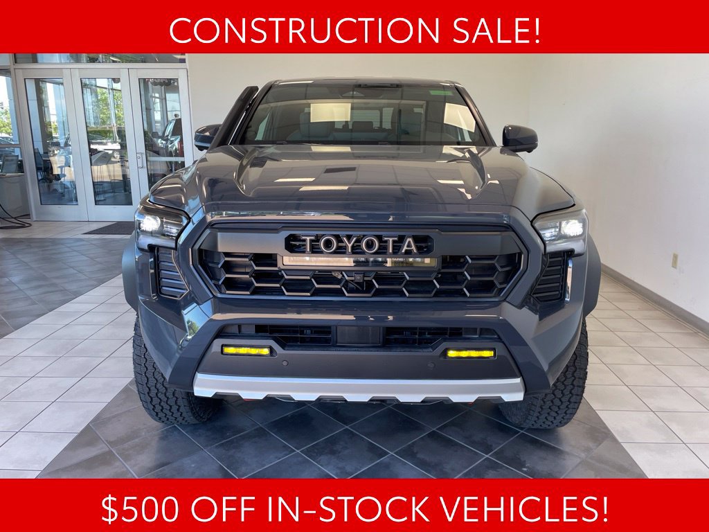 New 2026 Toyota Tacoma 4x4 Double Cab Hybrid w/ Tow Tech Package image 3
