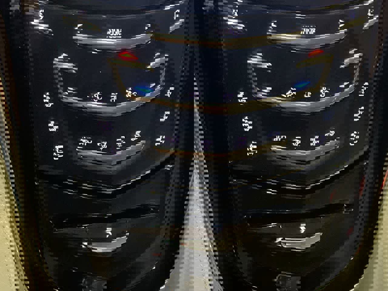 Used 2015 Cadillac Escalade Premium image 19