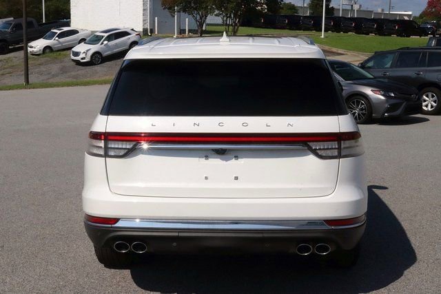 Used 2022 Lincoln Aviator Reserve w/ Equipment Group 201A image 6