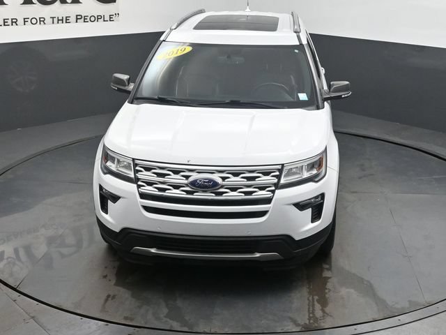 Used 2019 Ford Explorer XLT w/ Equipment Group 202A AWD/4WD image 61