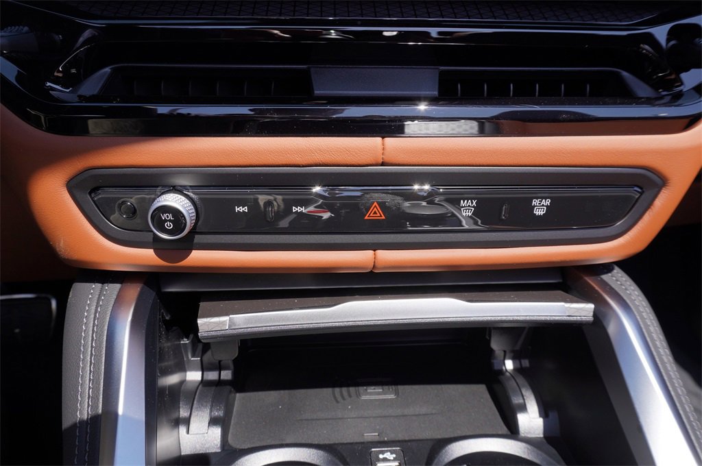 New 2025 BMW M4 xDrive Competition image 5