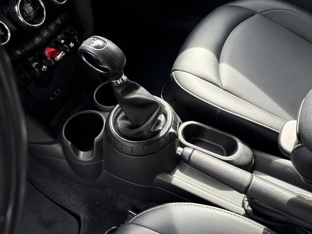 Used 2015 MINI Cooper 2-Door Hardtop FWD image 20