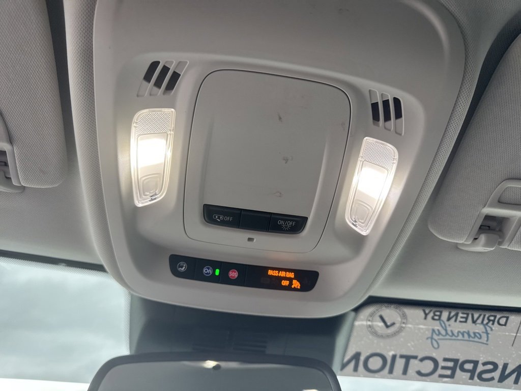 Used 2024 Buick Envision Sport Touring image 19