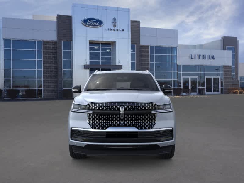 New 2026 Lincoln Navigator Reserve AWD/4WD image 4