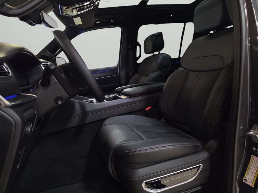 New 2026 Jeep Grand Wagoneer Summit AWD/4WD image 13