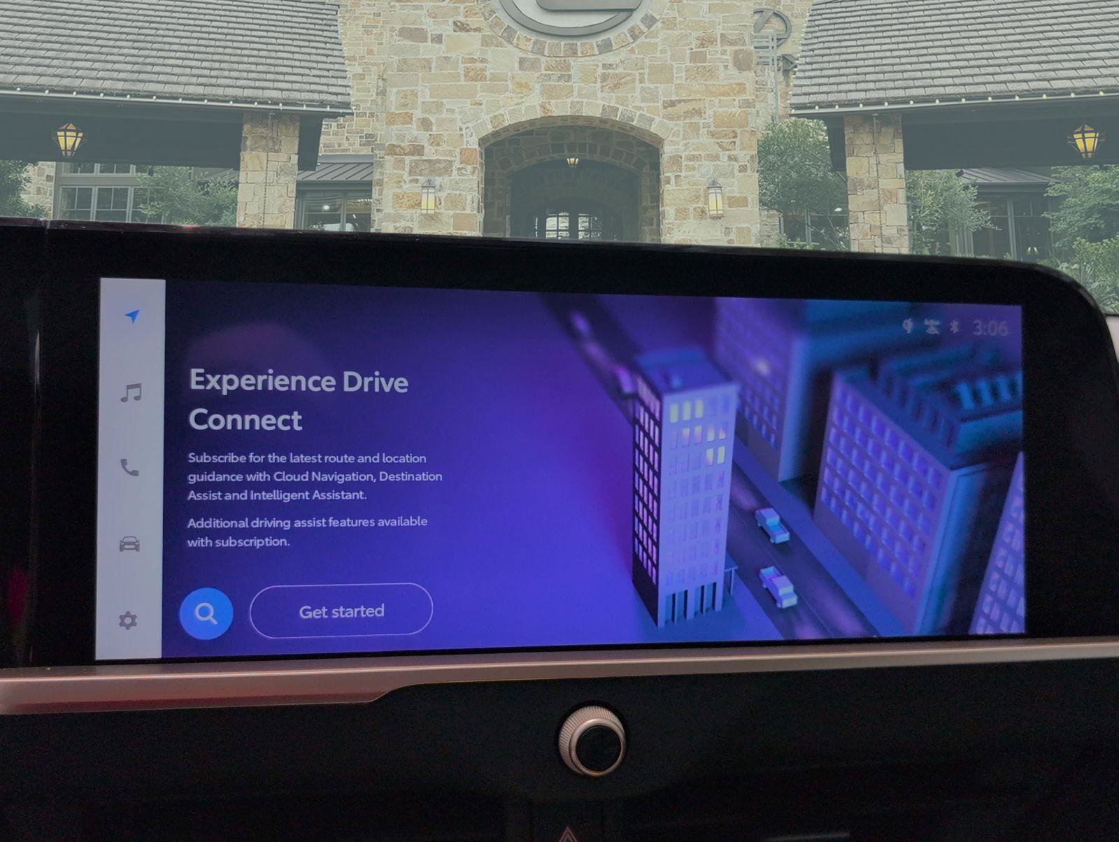 Used 2024 Toyota Crown Platinum AWD/4WD image 11