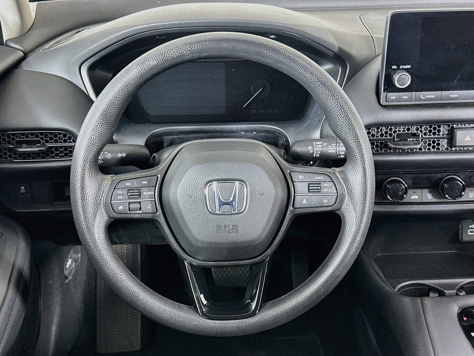 Used 2023 Honda HR-V LX image 18