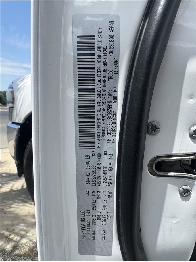 Used 2019 RAM 3500 Big Horn RWD image 18