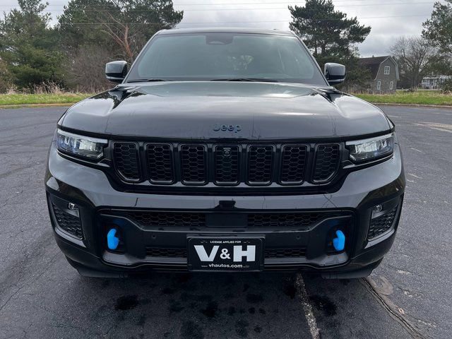 Used 2024 Jeep Grand Cherokee Limited 4xe image 8