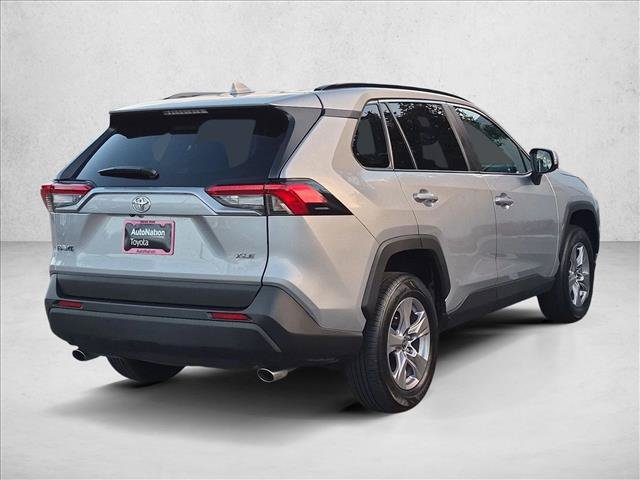 Certified 2025 Toyota RAV4 XLE FWD image 5