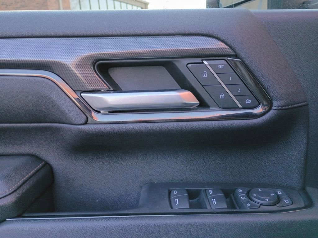 Used 2024 GMC Sierra 2500 AT4 w/ AT4 Premium Plus Package image 36