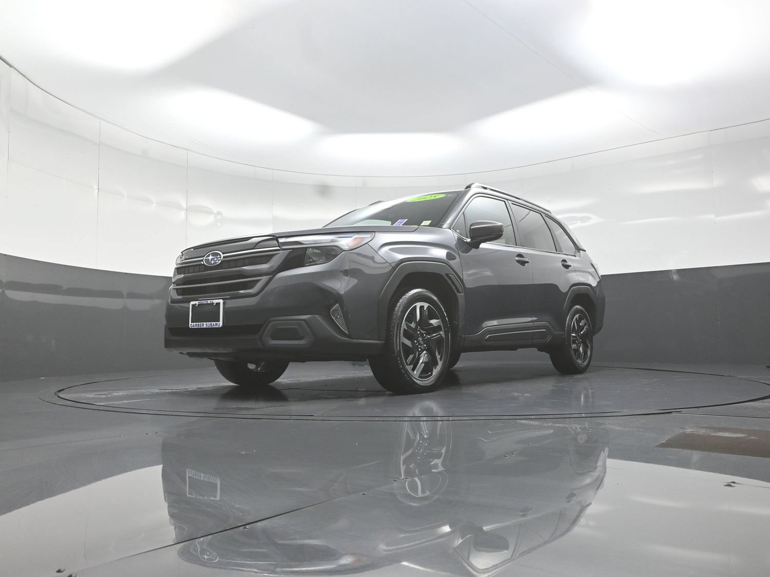 Used 2025 Subaru Forester Limited AWD/4WD image 11