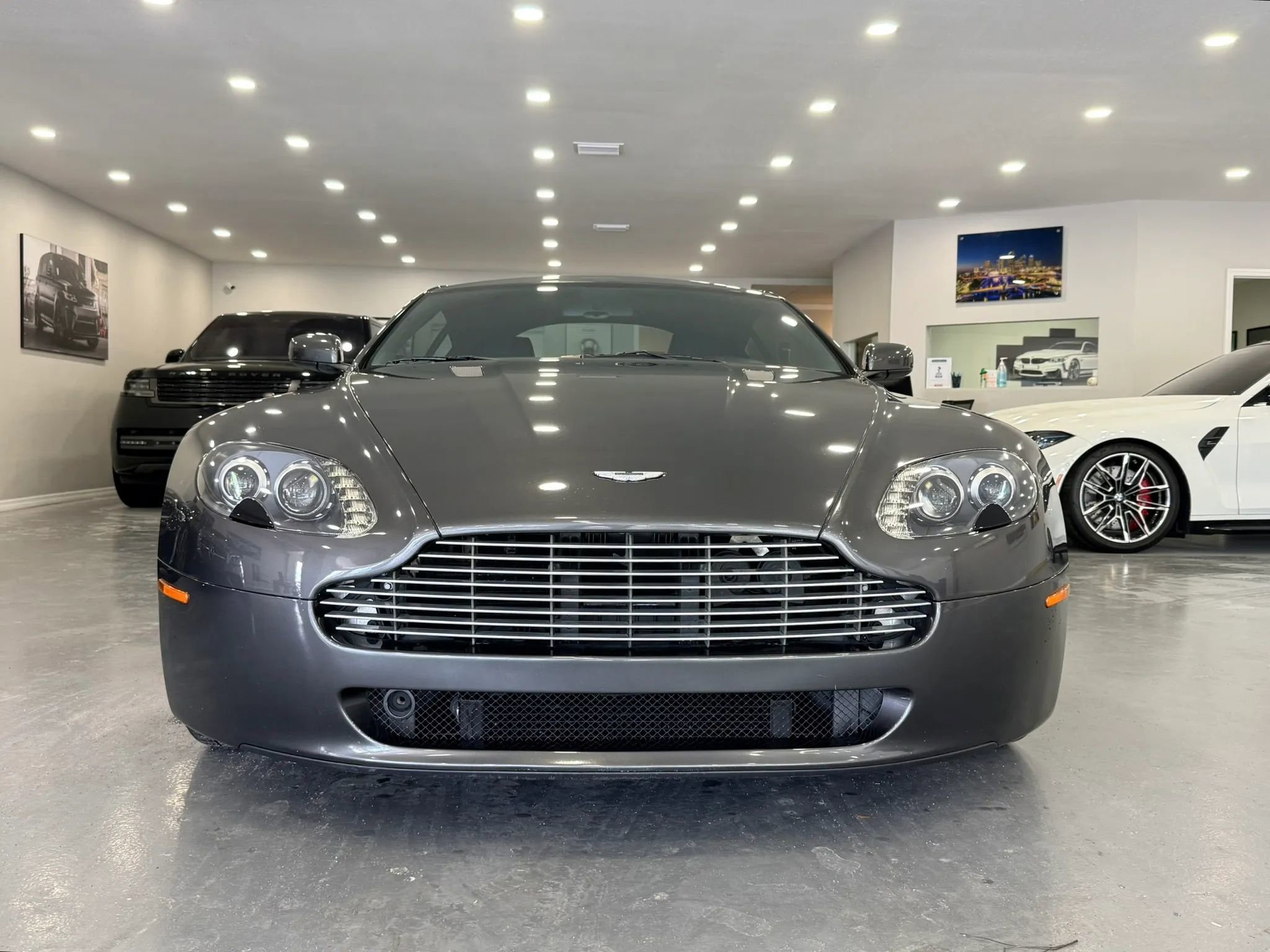 Used 2007 Aston Martin V8 Vantage Coupe image 2