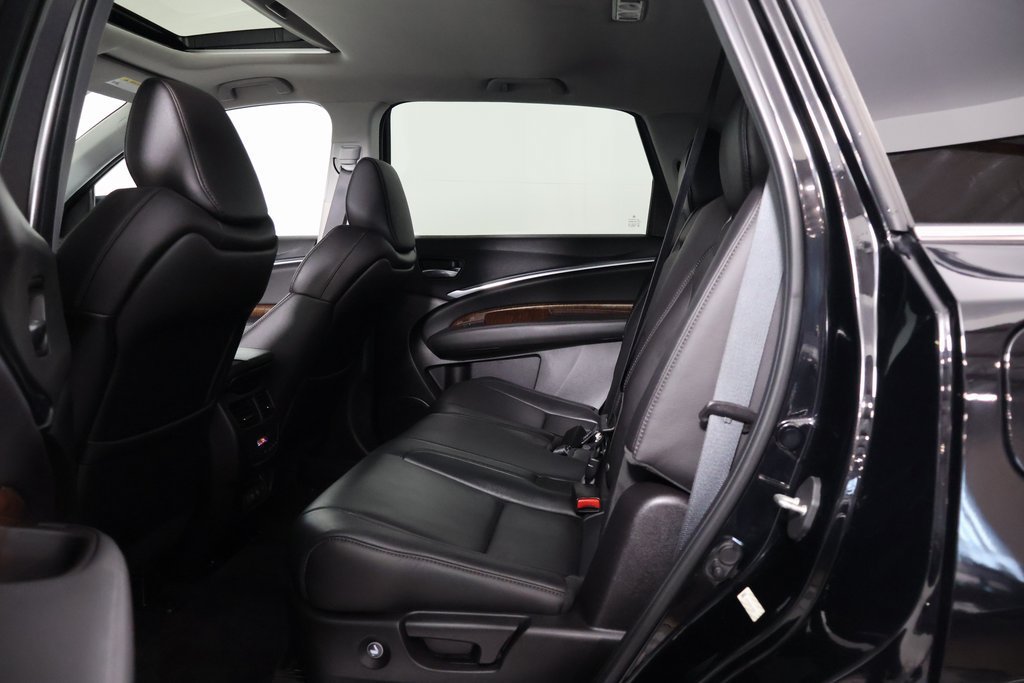 Used 2017 Acura MDX w/ Technology Package AWD/4WD image 11