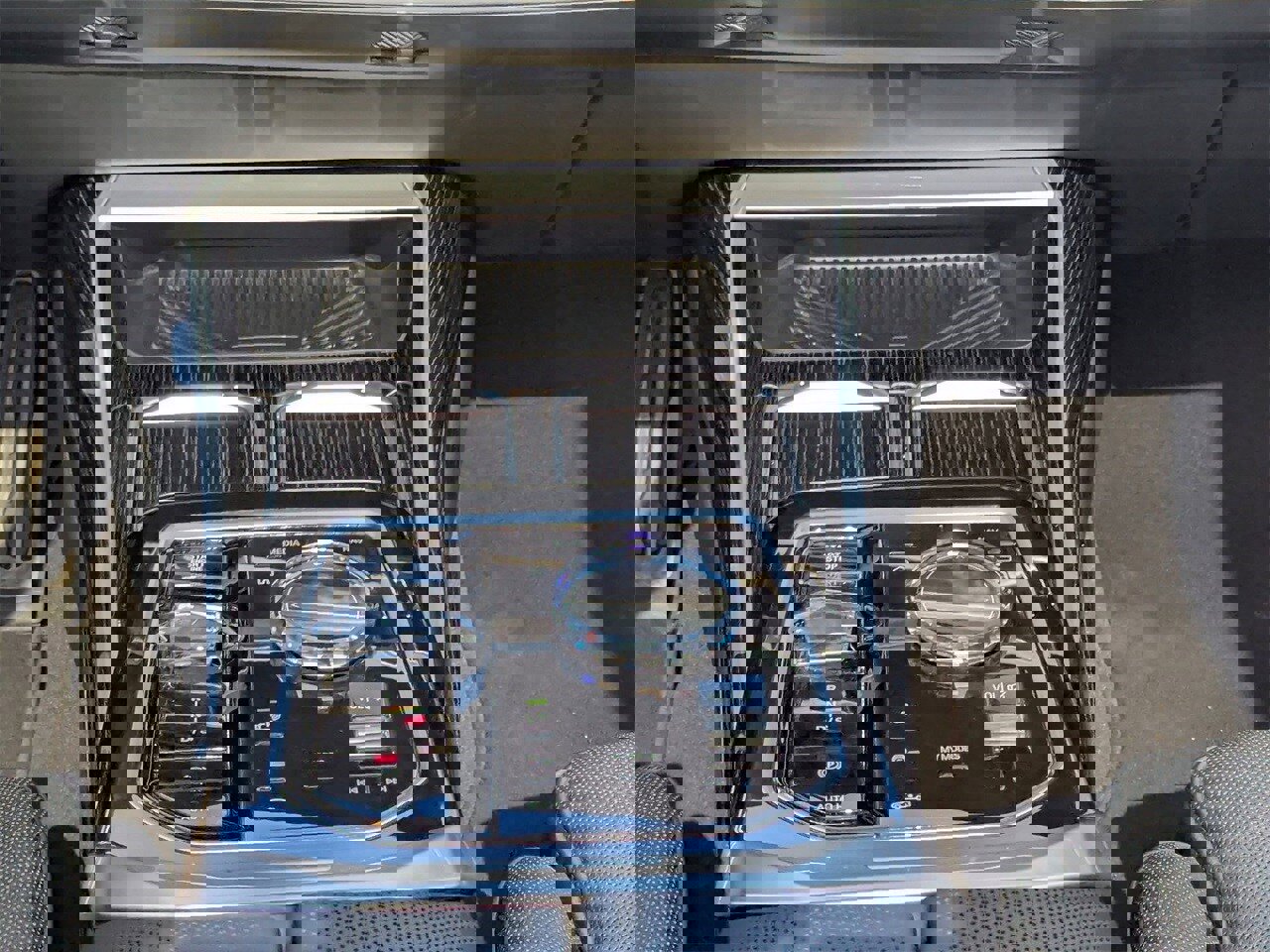 Used 2024 BMW 740i 740i image 21