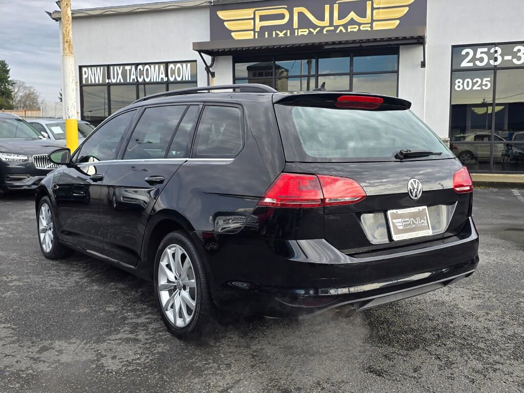 Used 2016 Volkswagen Golf SE image 10