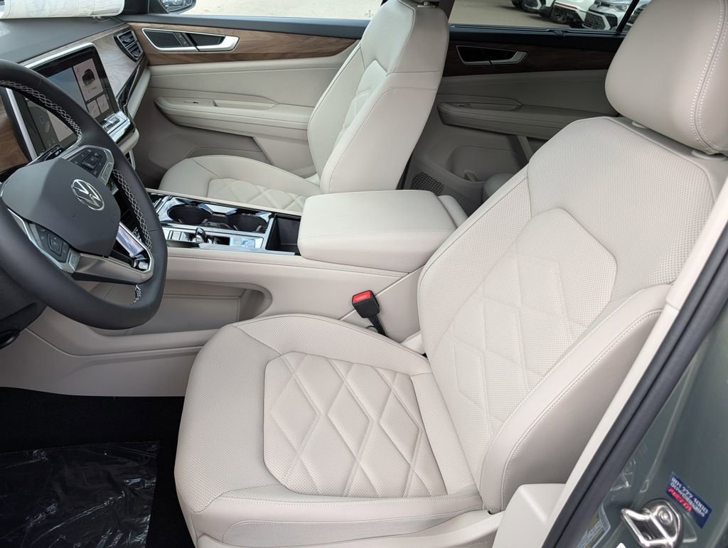 New 2026 Volkswagen Atlas SE image 11