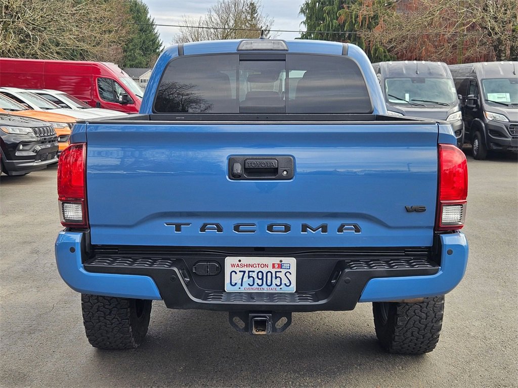 Used 2019 Toyota Tacoma TRD Off-Road image 6