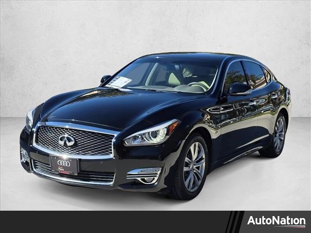 Used 2016 INFINITI Q70 3.7