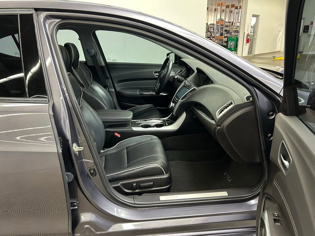 Used 2020 Acura TLX V6 w/ Technology Package FWD image 16