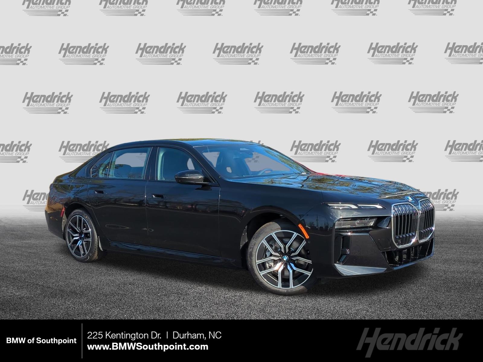 New 2026 BMW 750e xDrive w/ Premium Package AWD/4WD image 1