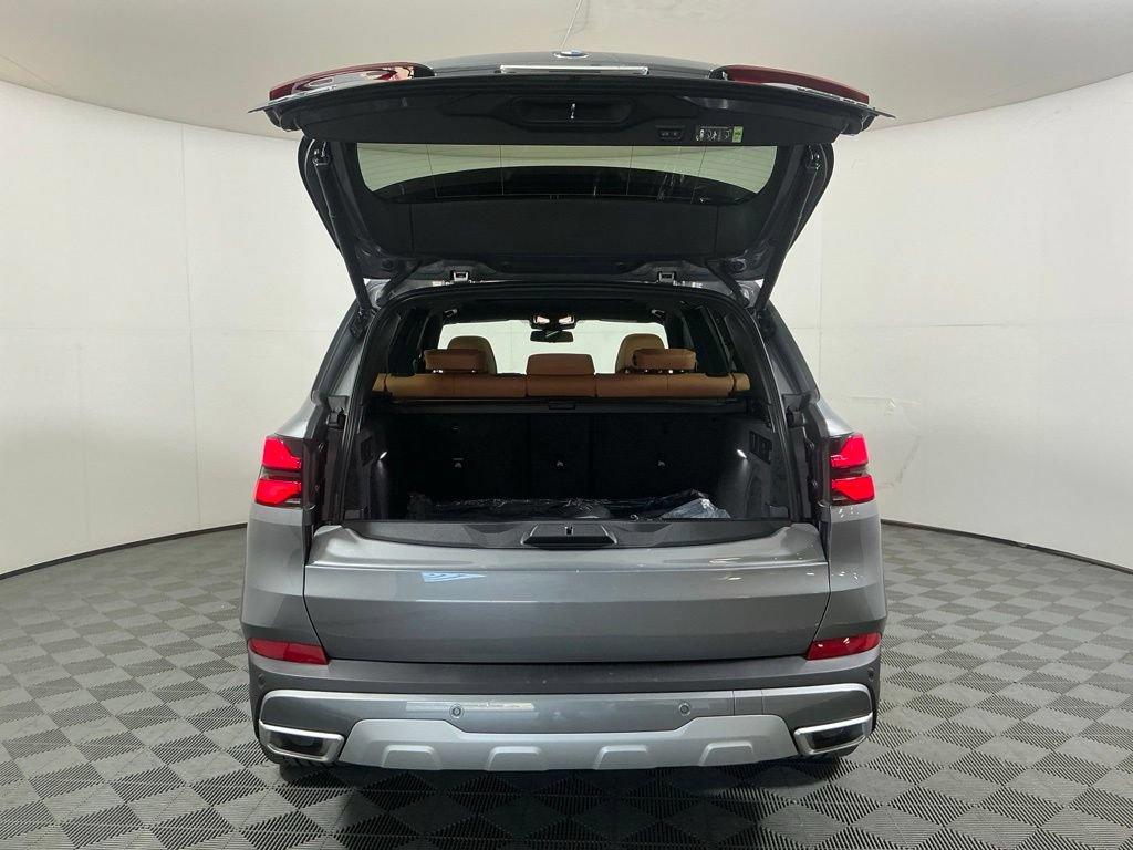 New 2026 BMW X5 xDrive40i w/ Climate Comfort Package AWD/4WD image 30