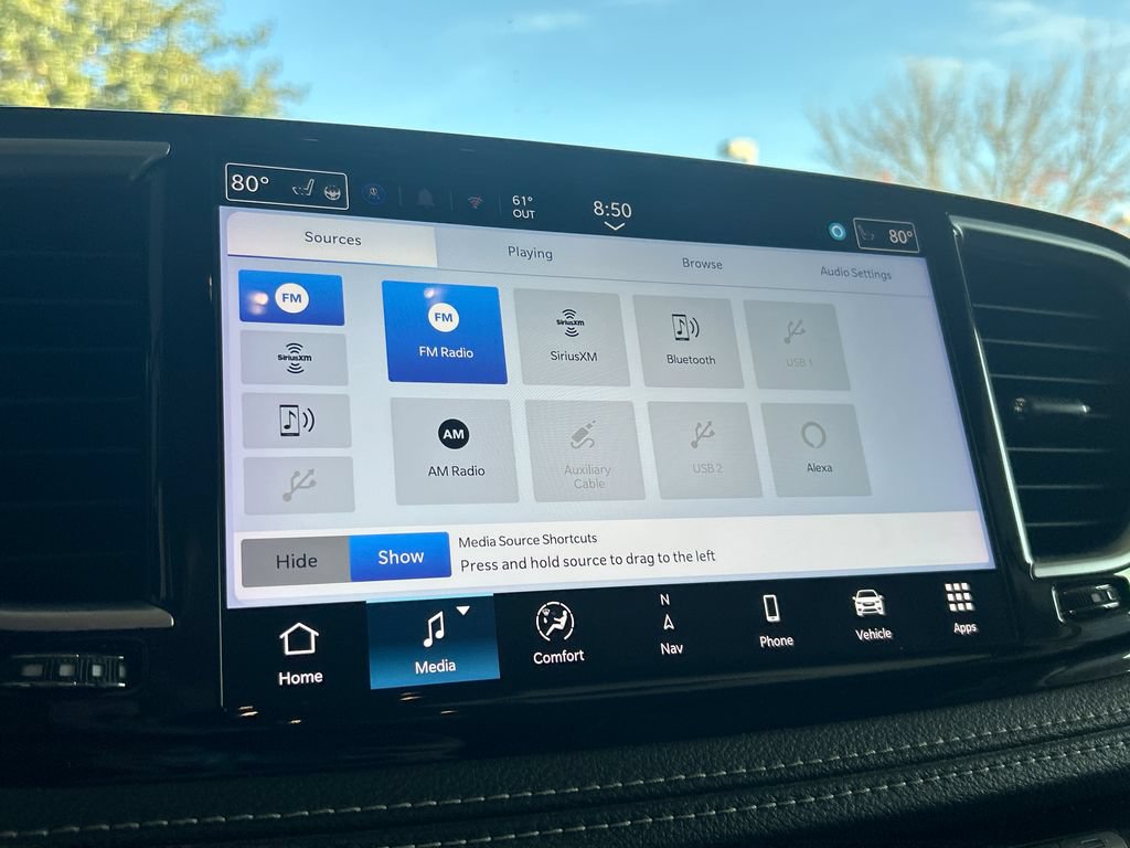 Used 2023 Chrysler Pacifica Limited FWD image 23