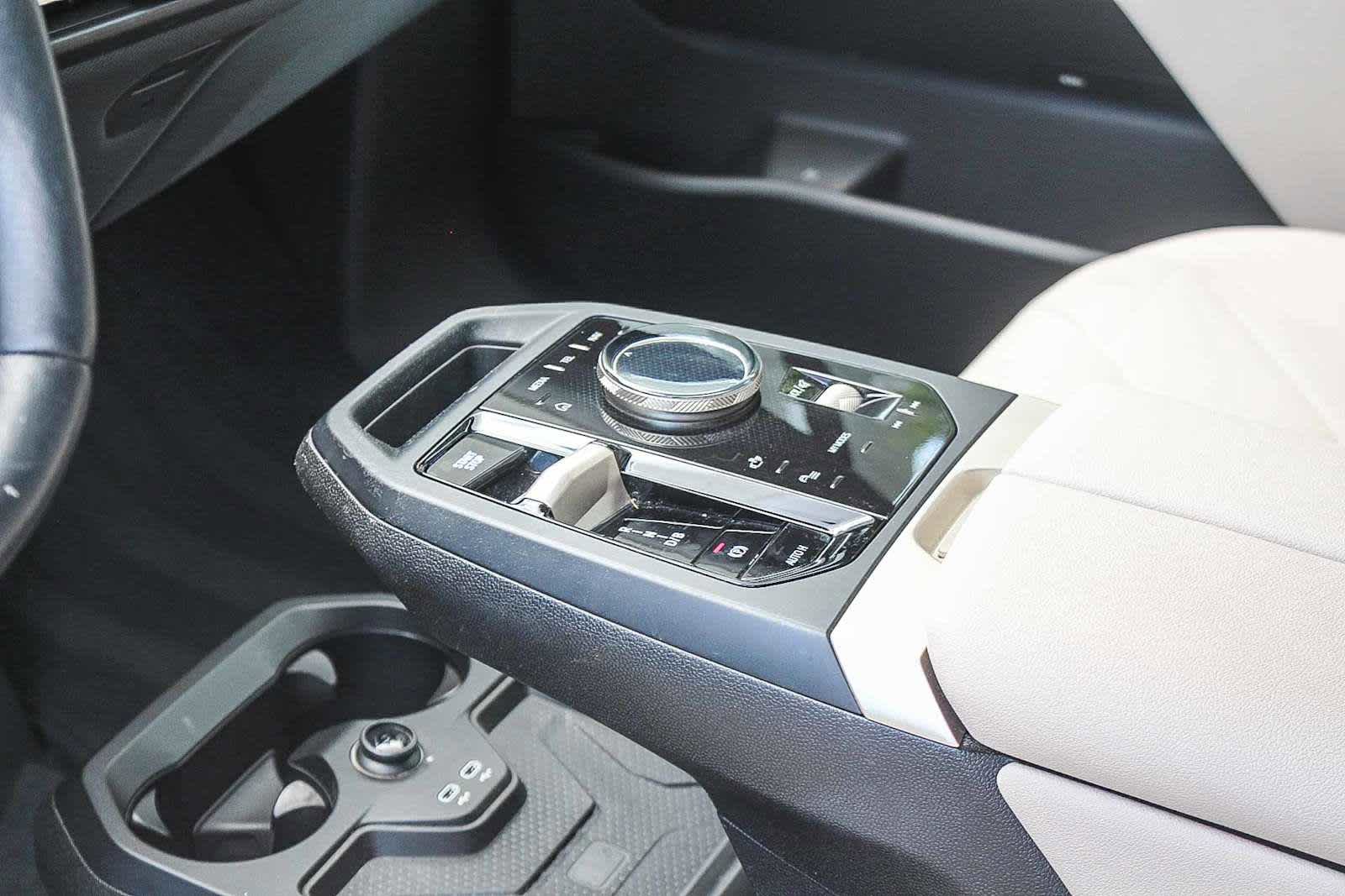 Certified 2023 BMW iX xDrive50 w/ Sport Package image 30