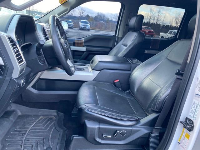 Used 2016 Ford F150 Lariat w/ Equipment Group 502A Luxury AWD/4WD image 15