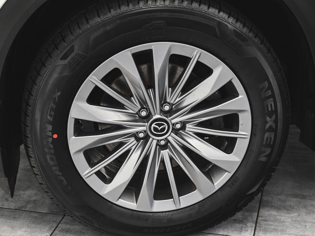 Used 2024 MAZDA CX-90 Plug-In Hybrid w/ Preferred image 7