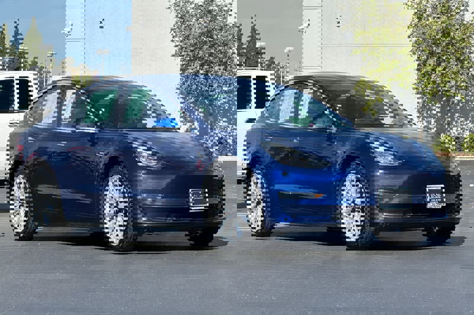 Used 2019 Tesla Model 3 Standard Range Plus image 5