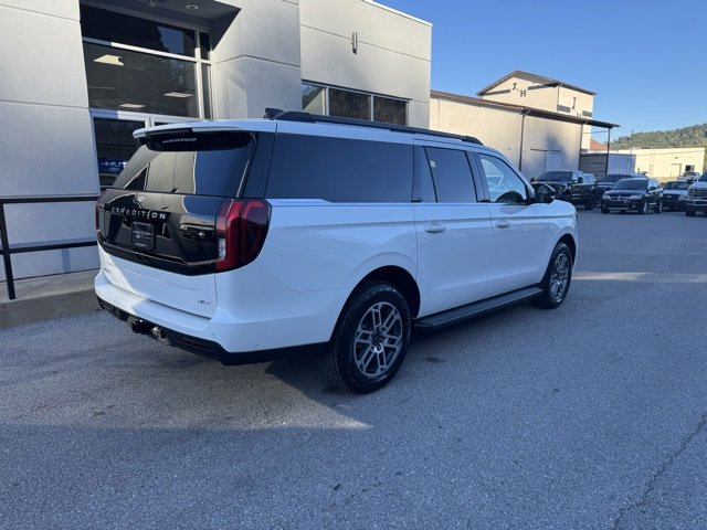 New 2025 Ford Expedition Max Active image 3
