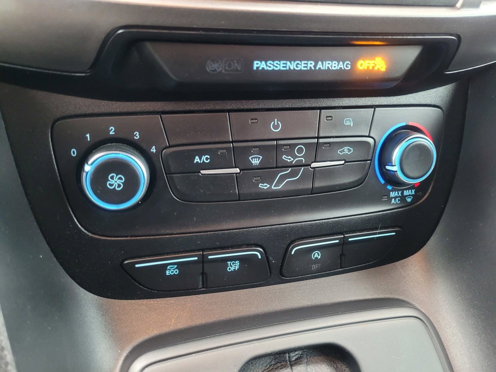 Used 2020 Ford Transit Connect XL FWD image 22