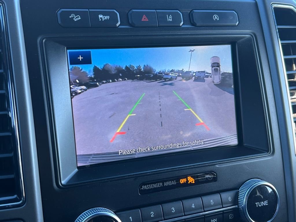 Used 2021 Ford Expedition XLT image 30