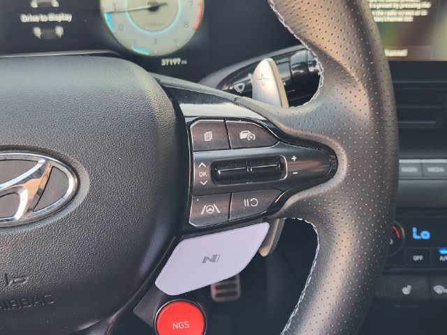 Used 2023 Hyundai Elantra N FWD image 29