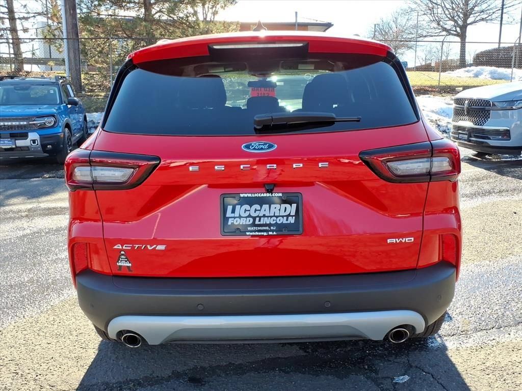 New 2024 Ford Escape Active w/ Tech Pack #1 AWD/4WD image 5