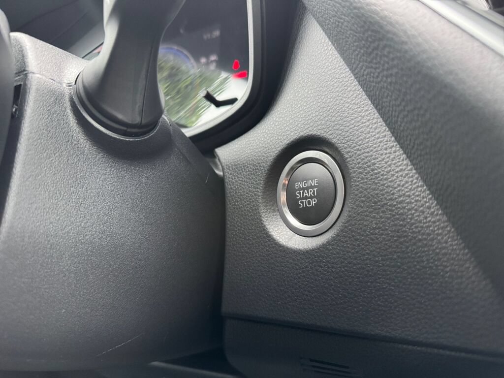 New 2026 Toyota Corolla SE FWD image 5